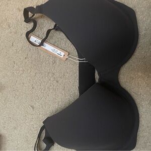 Skims 34ddd 34f bra bundle.